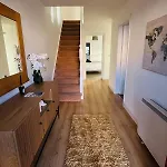 Apartman Lakeside Townhouse - Homely & Modern Killaloe