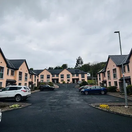 Lakeside Townhouse - Homely & Modern Appartamento *