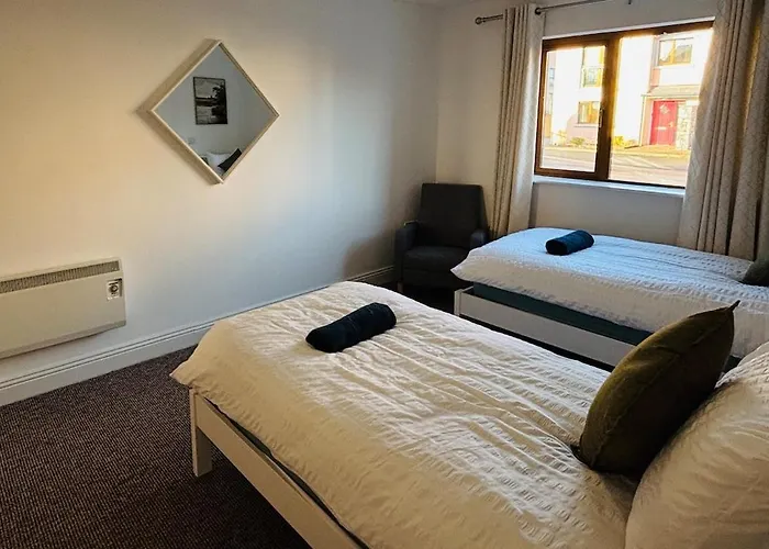 Lakeside Townhouse - Homely & Modern Apartamento *