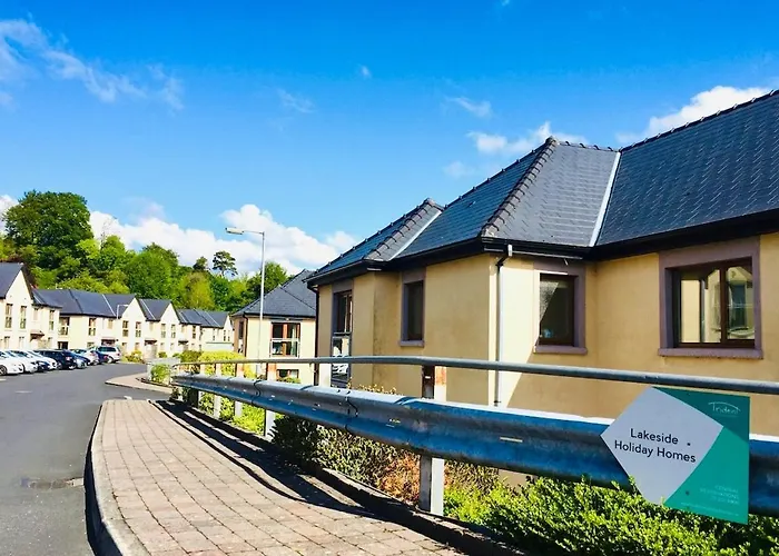 Lakeside Townhouse - Homely & Modern Killaloe