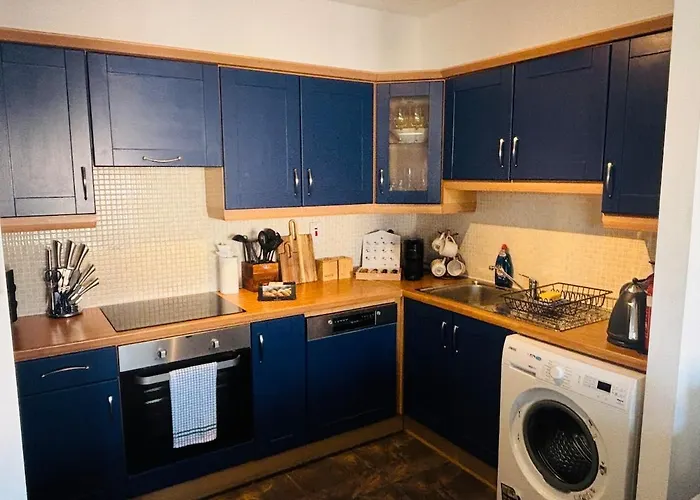 Apartment Lakeside Townhouse - Homely & Modern Killaloe