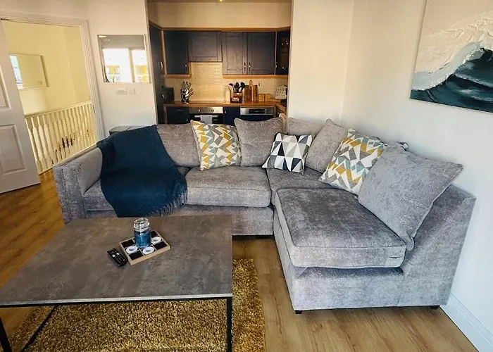 Lakeside Townhouse - Homely & Modern Apartamento *